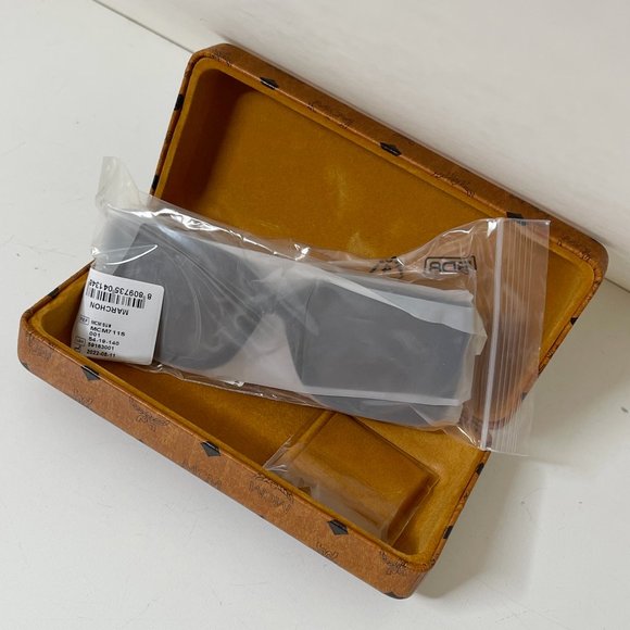 (new+tag) Authentic MCM Sunglasses Large Frame w Classic Case main image 6